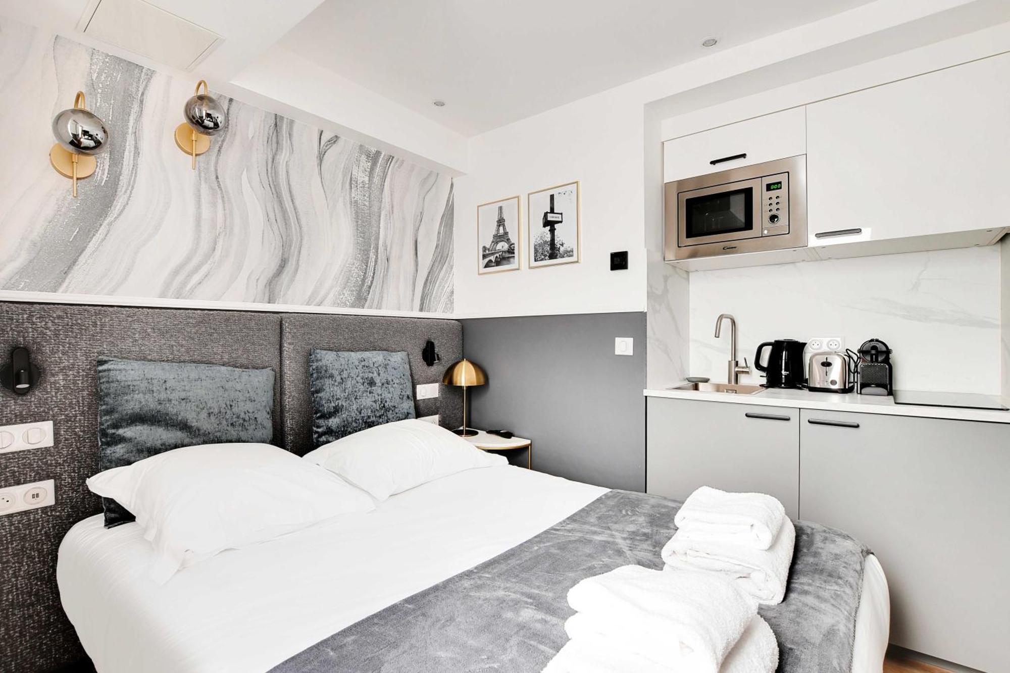Comfort For 2P With A-C - Near Montmartre Paris Exterior photo
